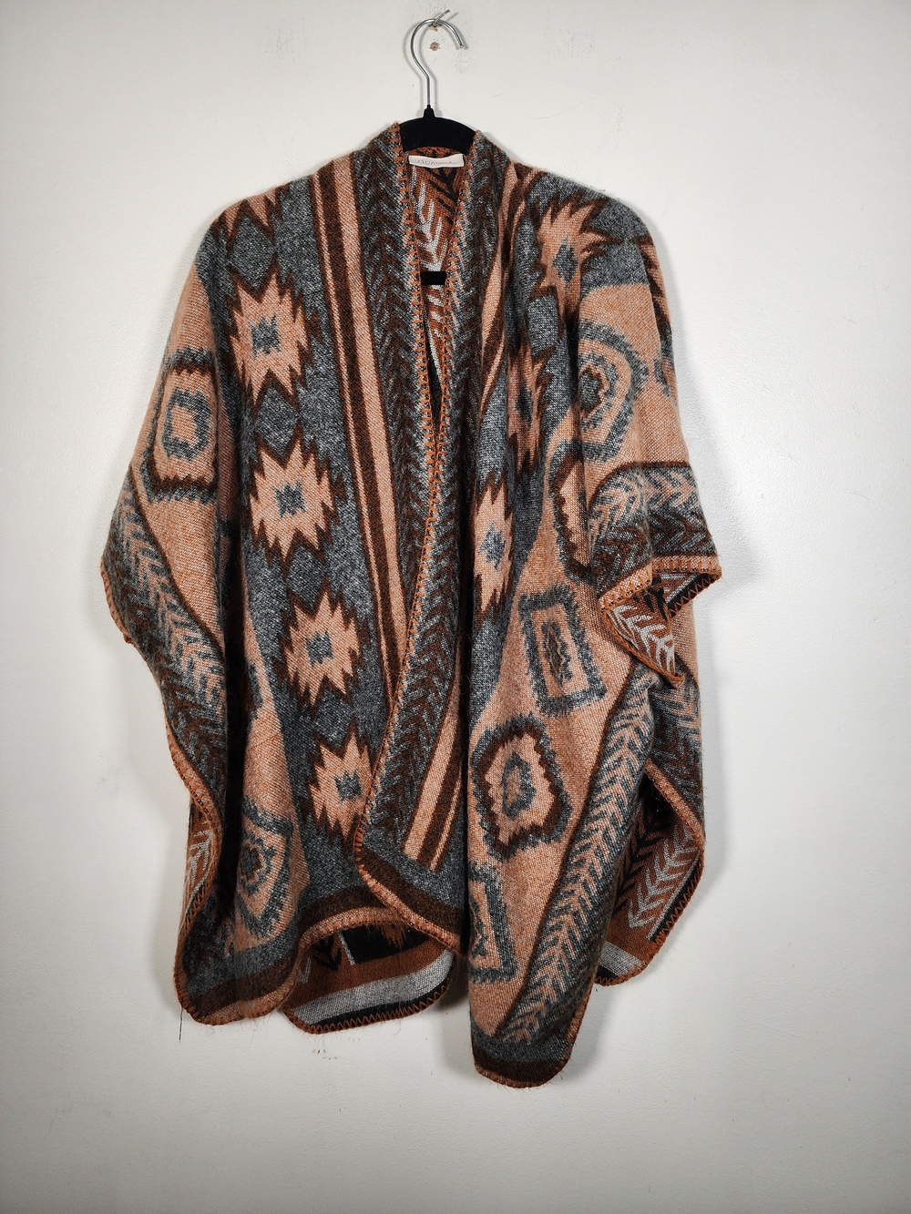 Geometric Aztec Open-Front Poncho in Rust and Gray - Picture 4 of 8